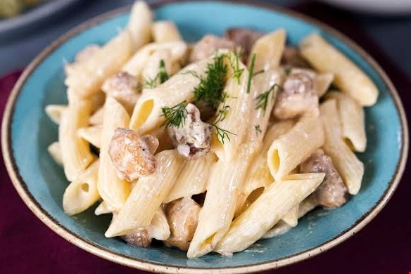 Tavuk Kremalı Penne
